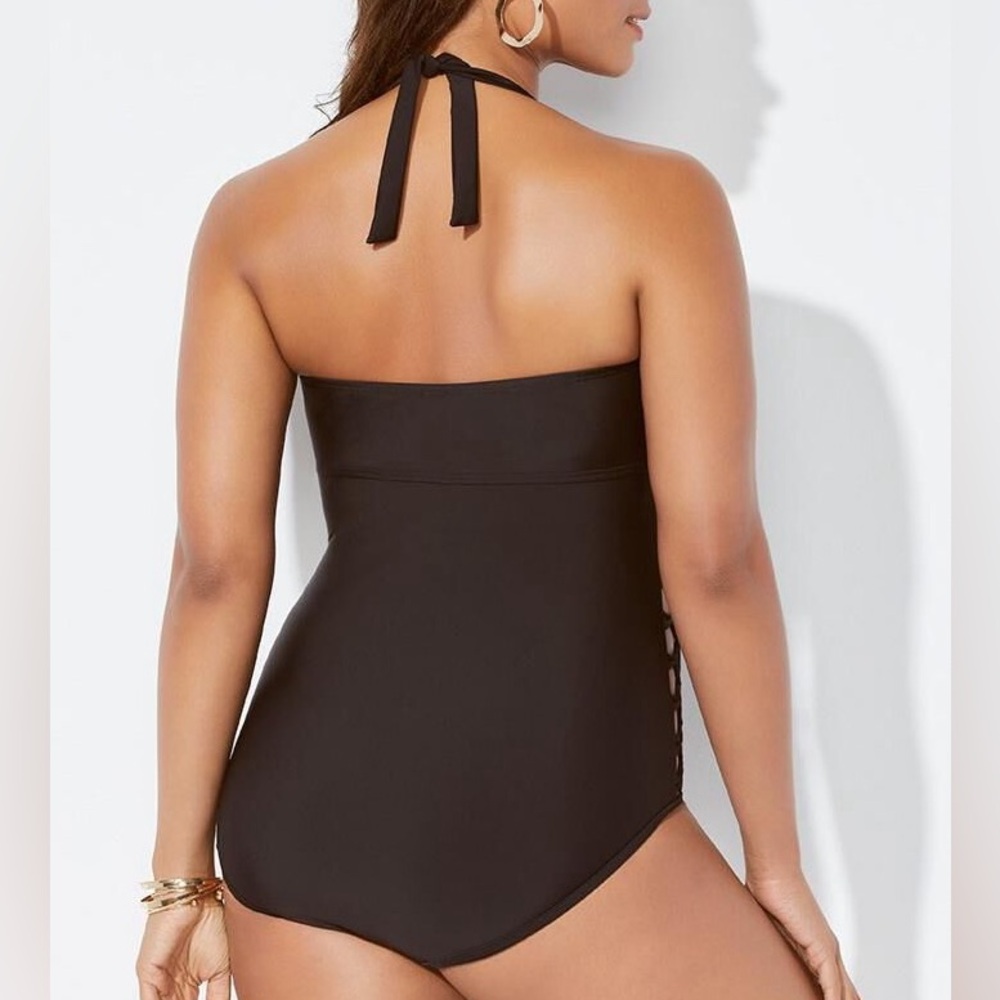 NWT Ashley Graham x Swimsuits for All BOSS UNDERWIRE ONE PIECE SWIMSUIT - Picture 2 of 9